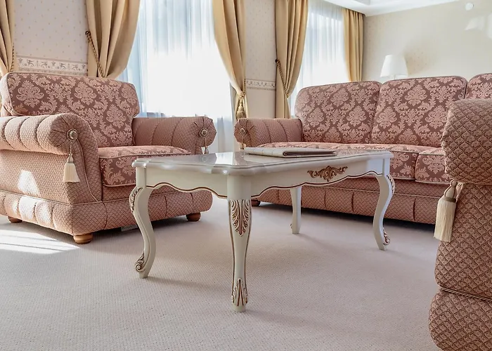 Polonez Готель *